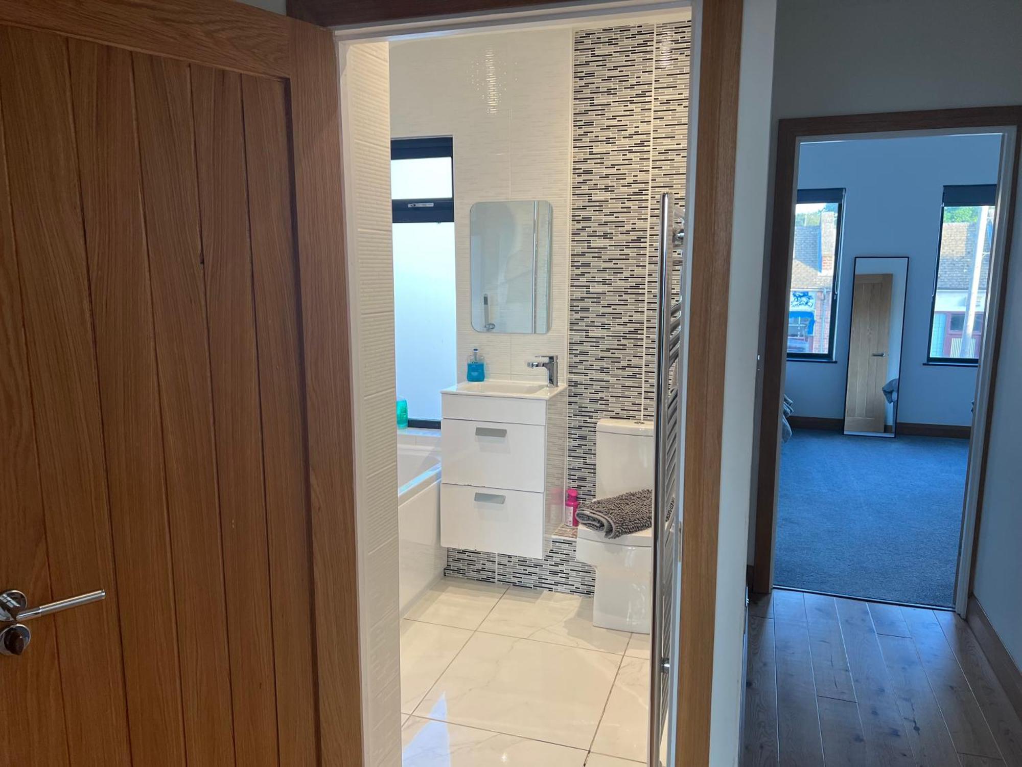 Broadway Beach Home With Hot Tub Herne Bay Eksteriør bilde