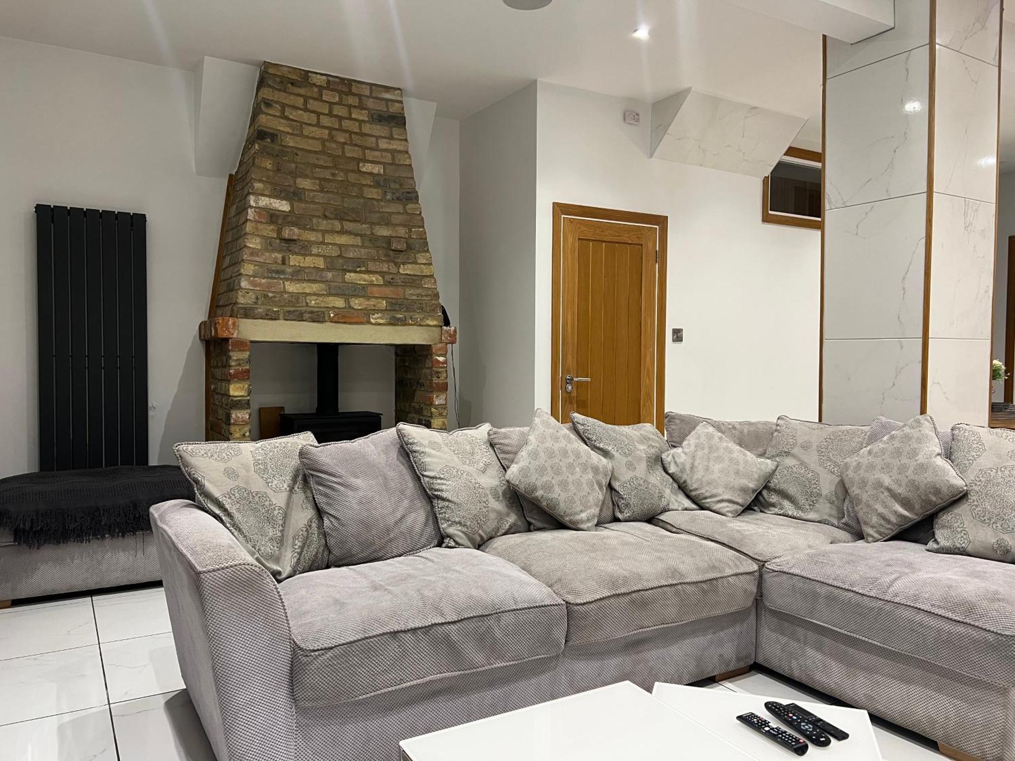 Broadway Beach Home With Hot Tub Herne Bay Eksteriør bilde